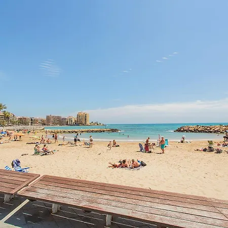 Сasa de vacaciones Maison De Famille Torrevieja